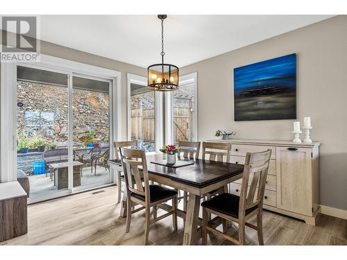 2045 Galore Cres, Kamloops, BC - Indoor Photo Showing Dining Room