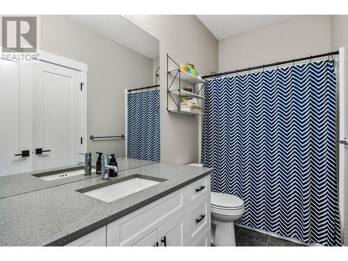 2045 Galore Crescent, Kamloops, BC - Indoor Photo Showing Bathroom