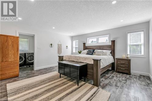 6532 Beatty Line N, Fergus, ON - Indoor Photo Showing Bedroom