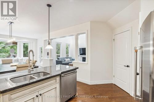 6 Anderson Court, Halton Hills (Georgetown), ON - Indoor Photo Showing Kitchen With Double Sink