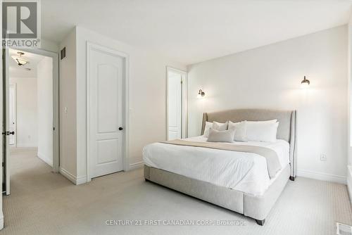 6 Anderson Court, Halton Hills (Georgetown), ON - Indoor Photo Showing Bedroom