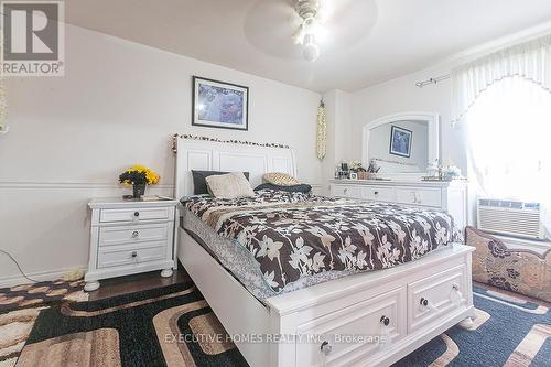 1690 Victoria Park, Toronto (Victoria Village), ON - Indoor Photo Showing Bedroom