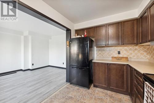 92 Shrewsbury Drive, Whitby (Brooklin), ON - Indoor Photo Showing Kitchen