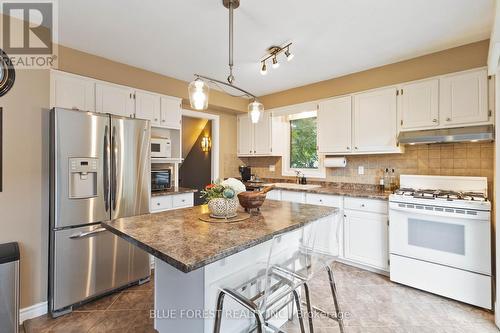 10 - 535 Topping Lane, London, ON - Indoor Photo Showing Kitchen