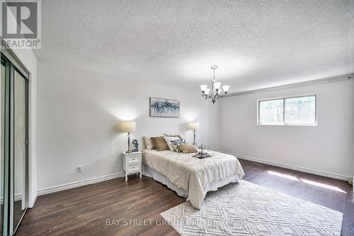 52 Yatesbury Road, Toronto (Bayview Woods-Steeles), ON - Indoor Photo Showing Bedroom