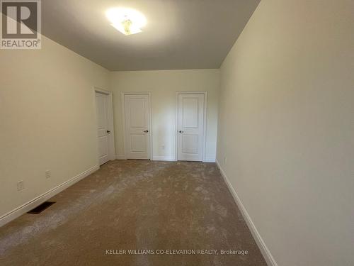 58 Thule Street, Vaughan (Vellore Village), ON - Indoor Photo Showing Other Room