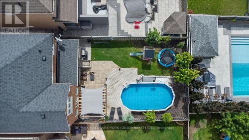 28 West Park Avenue, Bradford West Gwillimbury (Bradford), ON - Outdoor With Above Ground Pool