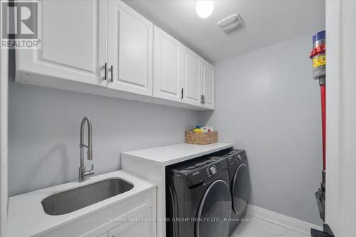 28 West Park Avenue, Bradford West Gwillimbury (Bradford), ON - Indoor Photo Showing Laundry Room