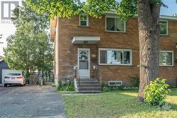 1493 MORISSET AVENUE  Ottawa, ON K1Z 8H2