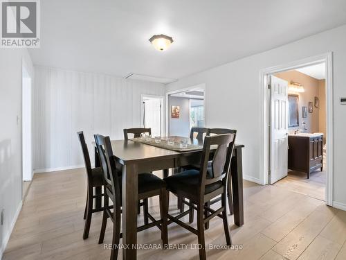 2206 Stevensville Road, Fort Erie, ON - Indoor Photo Showing Dining Room