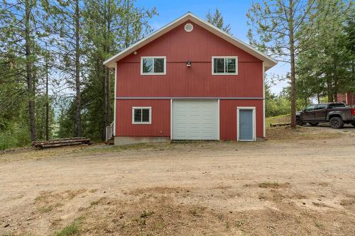 3230 Salmon River Road, Salmon Arm, BC - Outdoor With Exterior