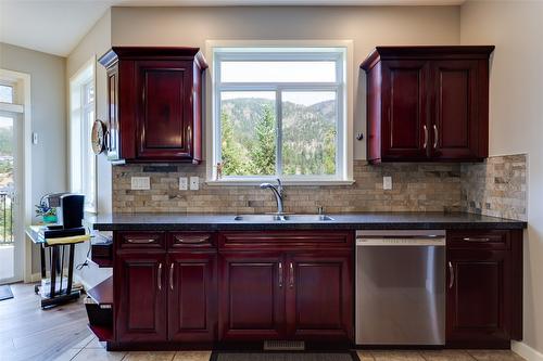 2233 Helgason Drive, West Kelowna, BC - Indoor Photo Showing Kitchen With Double Sink