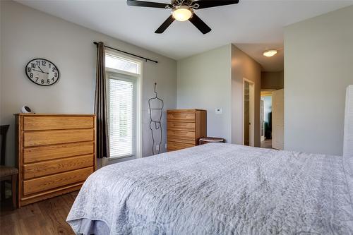 2233 Helgason Drive, West Kelowna, BC - Indoor Photo Showing Bedroom