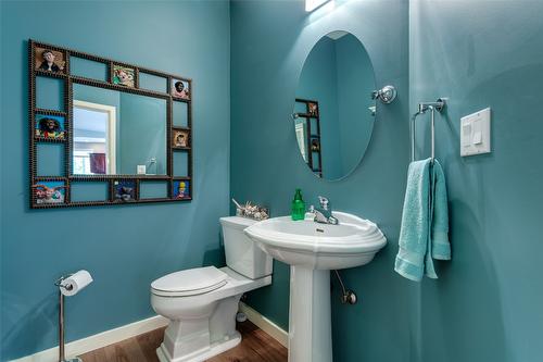 2233 Helgason Drive, West Kelowna, BC - Indoor Photo Showing Bathroom