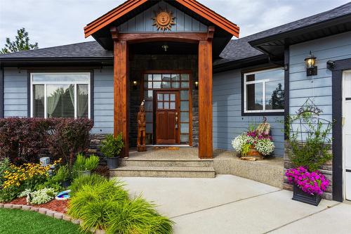 2233 Helgason Drive, West Kelowna, BC - Outdoor With Facade