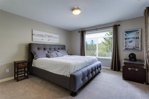 2233 Helgason Drive, West Kelowna, BC - Indoor Photo Showing Bedroom