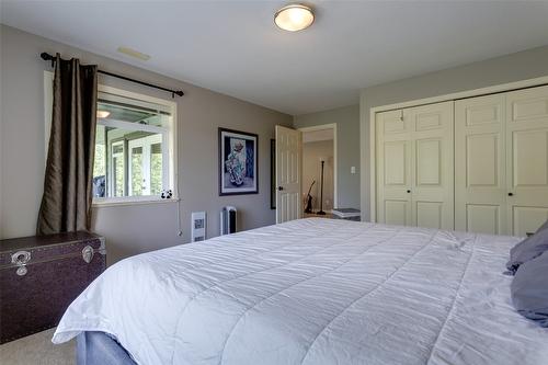 2233 Helgason Drive, West Kelowna, BC - Indoor Photo Showing Bedroom