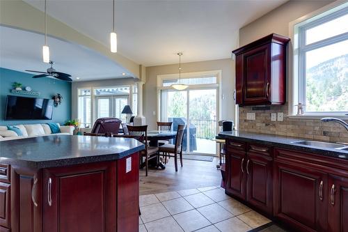 2233 Helgason Drive, West Kelowna, BC - Indoor