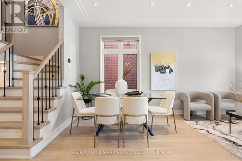 48 Post Oak Drive, Richmond Hill, ON - Indoor Photo Showing Dining Room