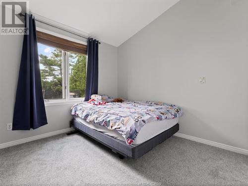 2576 Rossini, Windsor, ON - Indoor Photo Showing Bedroom