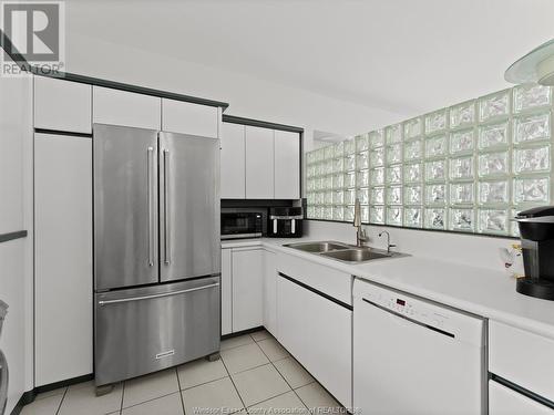 2576 Rossini, Windsor, ON - Indoor Photo Showing Kitchen With Double Sink