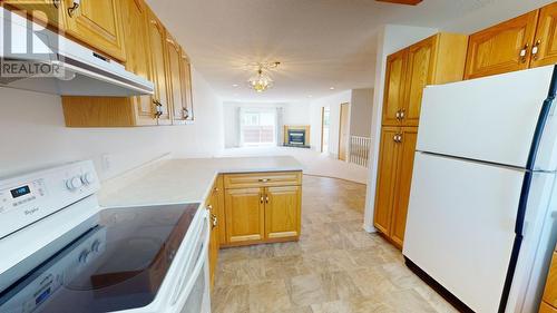 10108 108 Avenue, Fort St. John, BC - Indoor Photo Showing Kitchen