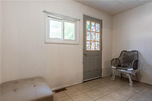 47 Lowell Avenue, St. Catharines, ON - Indoor Photo Showing Other Room