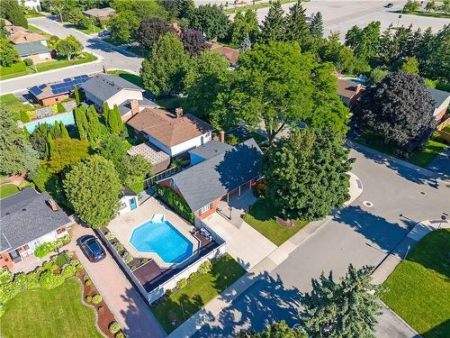 4 Cambria Court, Hamilton, ON - Outdoor With In Ground Pool With View