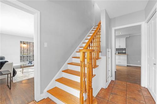 4 Cambria Court, Hamilton, ON - Indoor Photo Showing Other Room