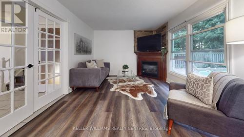 48 Morgan Drive, Haldimand, ON - Indoor Photo Showing Living Room With Fireplace