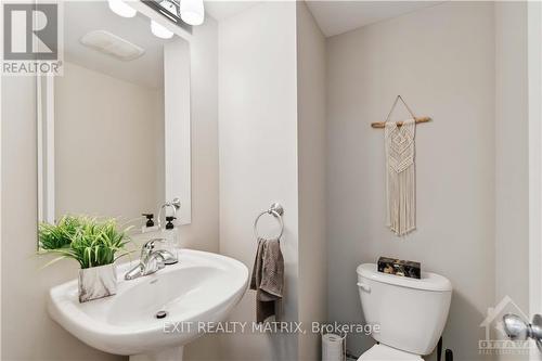 9 - 2224 Marble Crescent, Prescott And Russell, ON - Indoor Photo Showing Bathroom