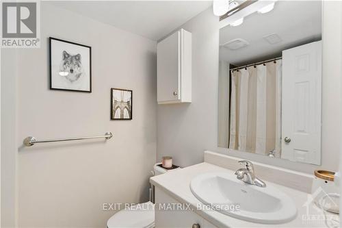 9 - 2224 Marble Crescent, Prescott And Russell, ON - Indoor Photo Showing Bathroom