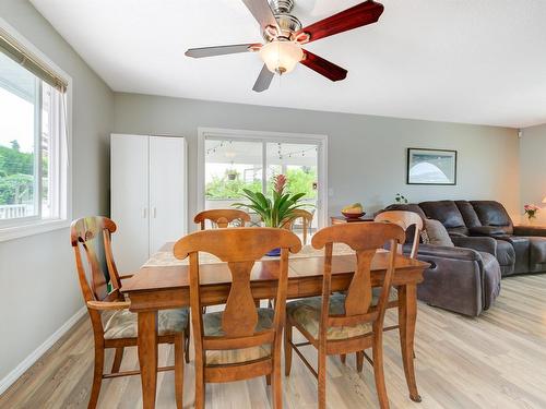 675 Seaford Road, Kelowna, BC - Indoor Photo Showing Dining Room