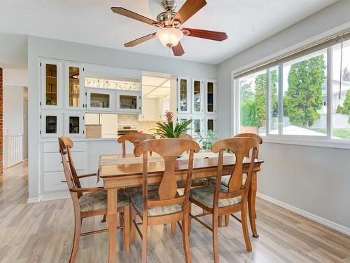 675 Seaford Road, Kelowna, BC - Indoor Photo Showing Dining Room