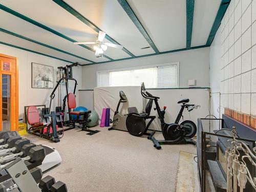 675 Seaford Road, Kelowna, BC - Indoor Photo Showing Gym Room