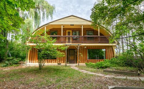 3811 11 Avenue, Salmon Arm, BC - Outdoor With Deck Patio Veranda