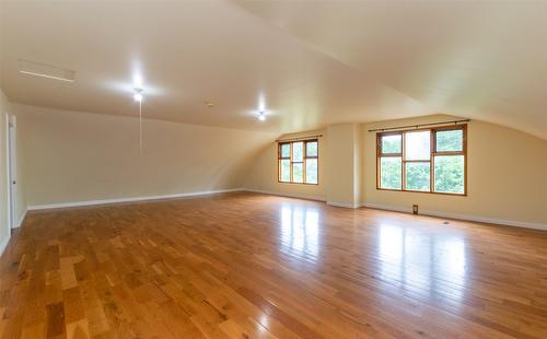 3811 11 Avenue, Salmon Arm, BC - Indoor Photo Showing Other Room