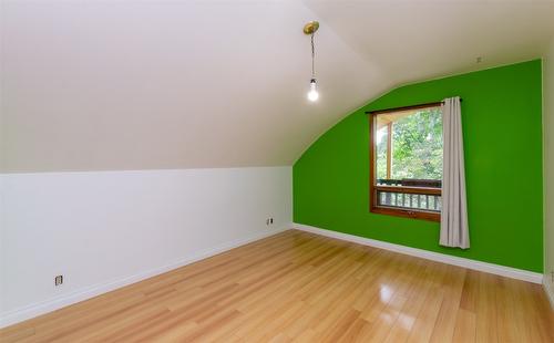 3811 11 Avenue, Salmon Arm, BC - Indoor Photo Showing Other Room