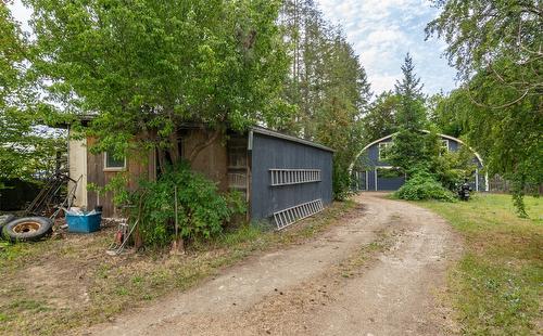 3811 11 Avenue, Salmon Arm, BC - Outdoor