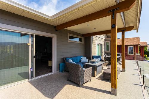 1386 Wilmot Avenue, Kelowna, BC - Outdoor With Deck Patio Veranda With Exterior