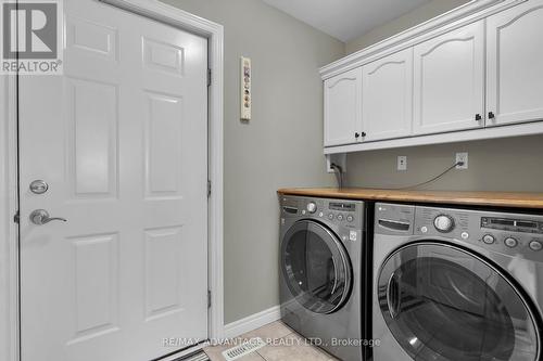 904 Longworth Road, London, ON - Indoor Photo Showing Laundry Room