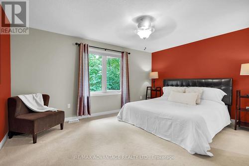 904 Longworth Road, London, ON - Indoor Photo Showing Bedroom