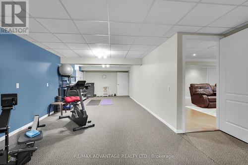 904 Longworth Road, London, ON - Indoor Photo Showing Gym Room