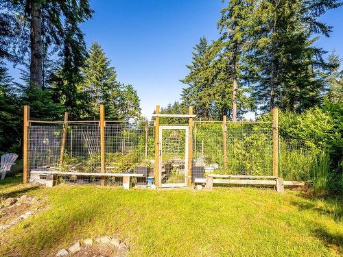 6398 Treherne Rd, Courtenay, BC 