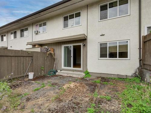 3582 Tillicum Rd, Saanich, BC 