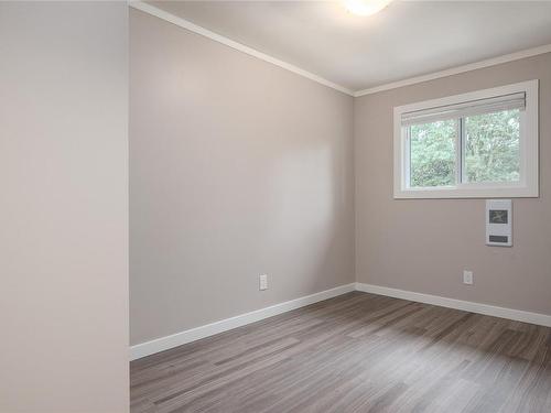 1190 Stuart Pl, Ladysmith, BC - Indoor Photo Showing Other Room