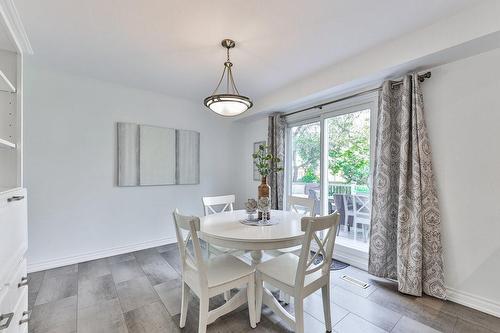 2159 Belgrave Court, Burlington, ON - Indoor Photo Showing Dining Room