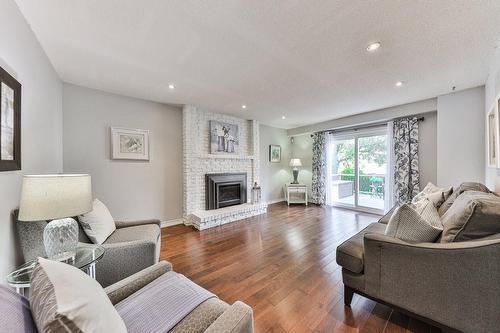 2159 Belgrave Court, Burlington, ON - Indoor Photo Showing Living Room With Fireplace