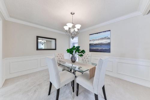 2159 Belgrave Court, Burlington, ON - Indoor Photo Showing Dining Room