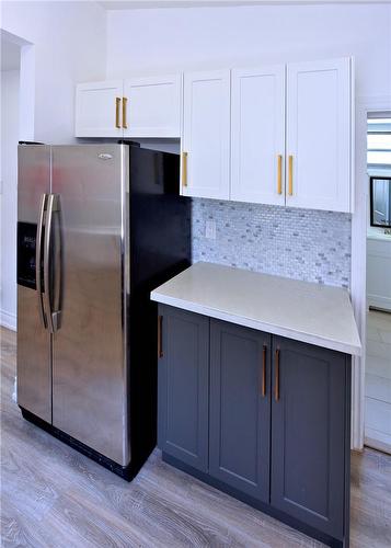 Kitchen - 248 Fairfield Avenue, Hamilton, ON - Indoor Photo Showing Kitchen